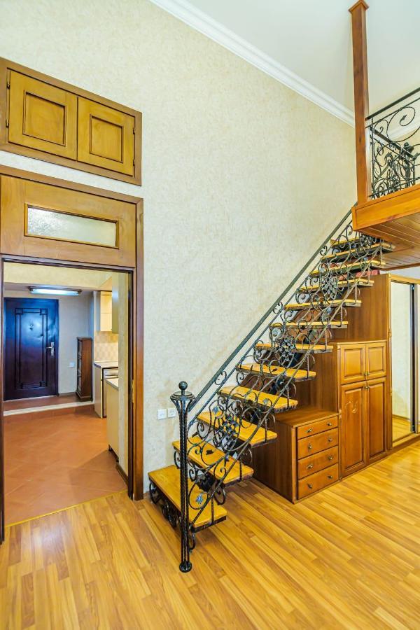 Nizami Street 2 Room Luxe House Baku Extérieur photo